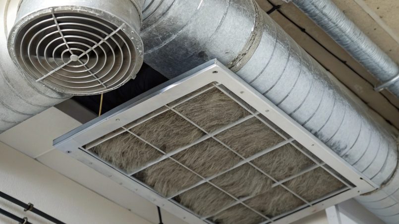 How to optimize supply duct airflow with HVAC cleaning near you. See how removing debris reduces turbulent flow patterns to boost system efficiency and comfort.
