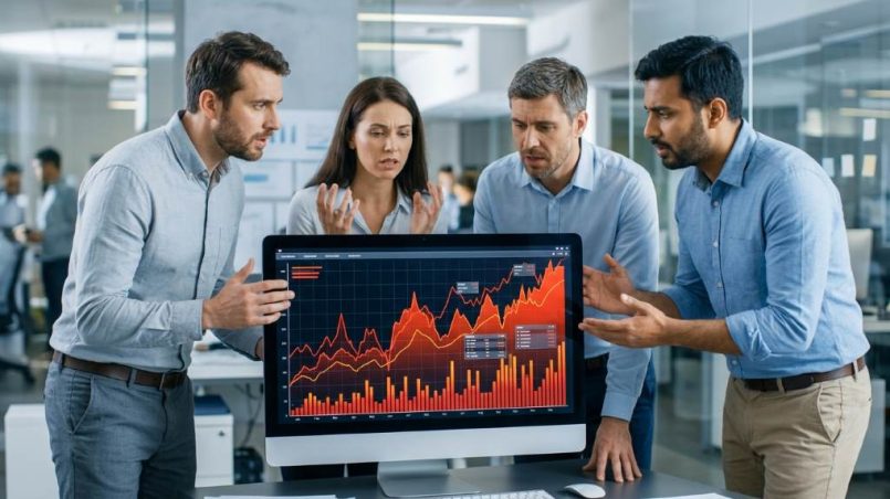 Digital marketing agency optimizing paid search campaign dashboard
